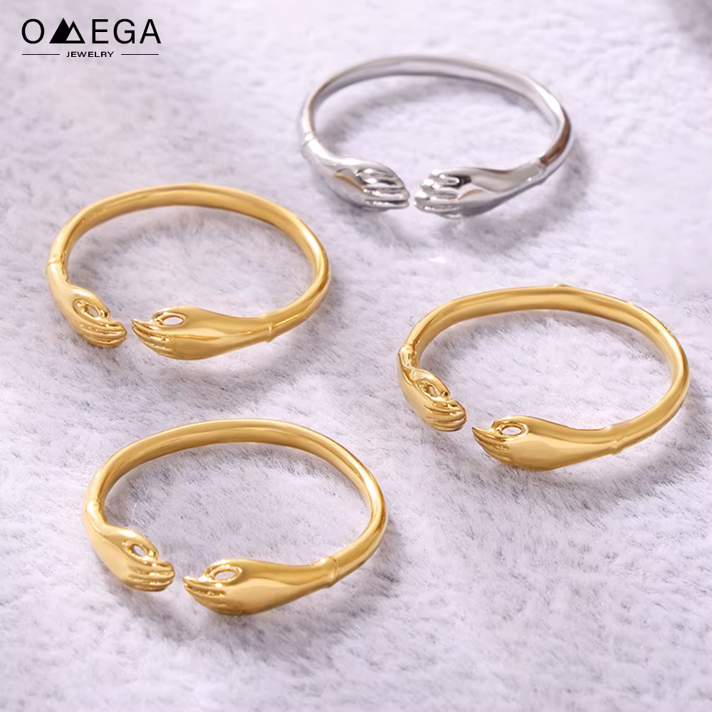 Bague « Deux Mains qui s'Étreignent » pour Femme