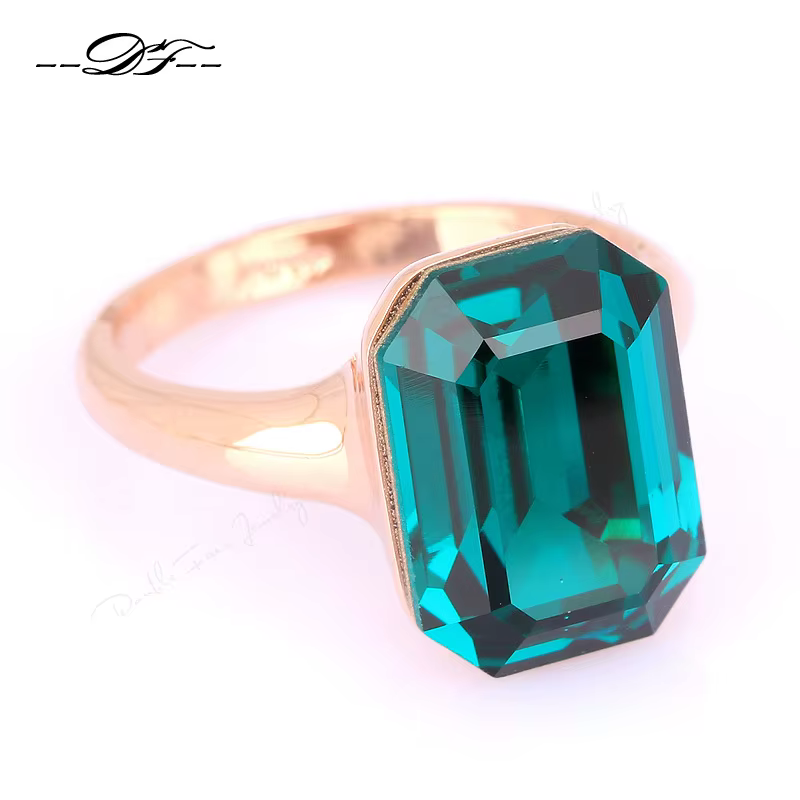 Bague en cristal vert pour femmes