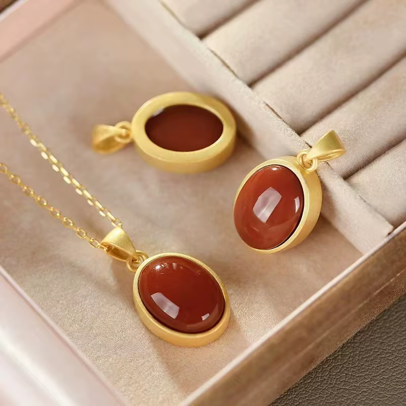 Collier de cornaline naturelle en or 14 carats fait à la main