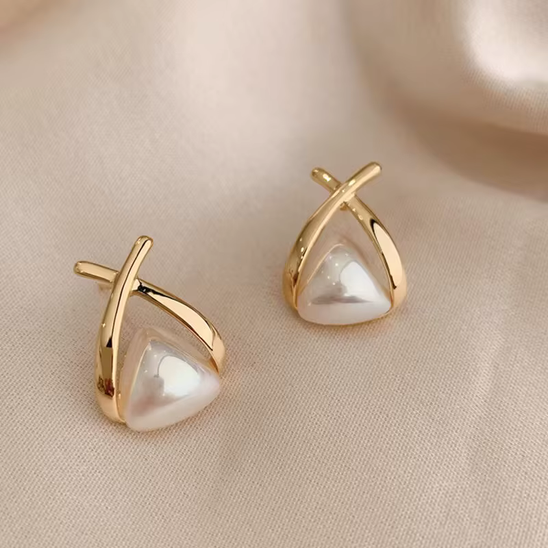 Boucles d'oreilles à clip en perles simulées pour femmes