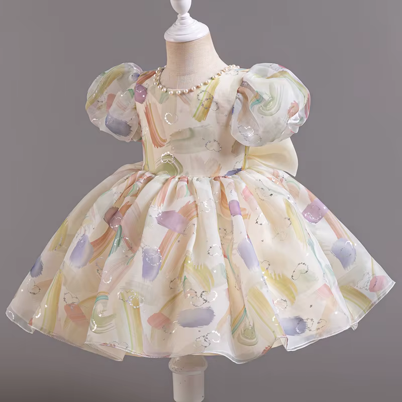 Robes de demoiselle d'honneur à la mode pour mariages