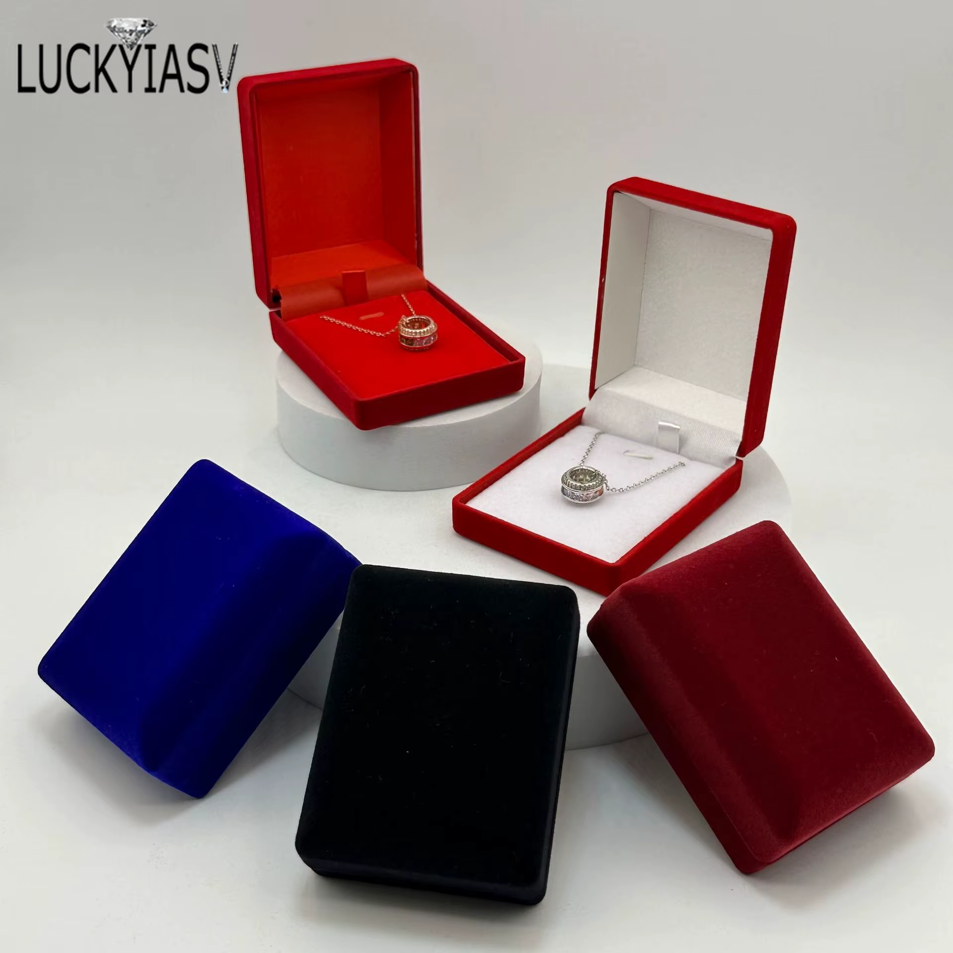Boîte à bijoux en velours pour présentoir de pendentifs