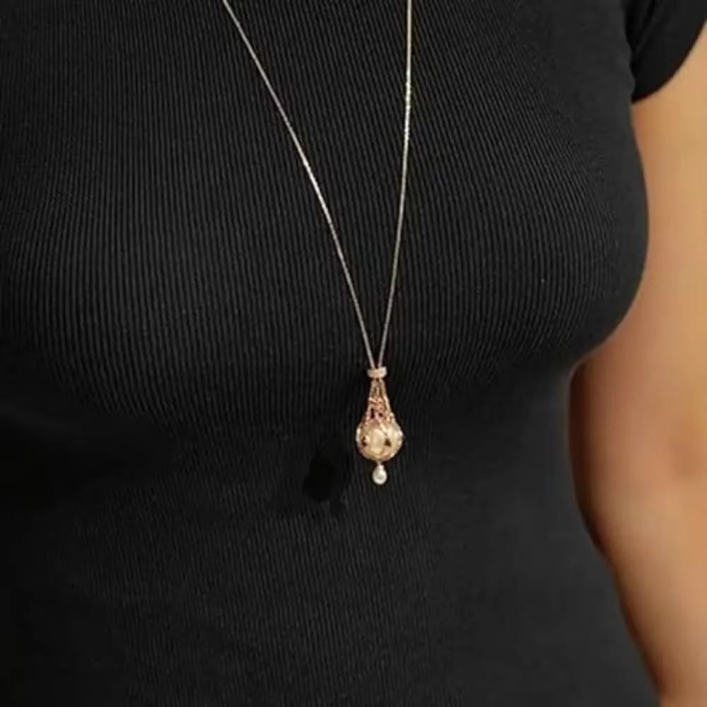 Pendentif Lavalier en métal avec perles et pierres précieuses