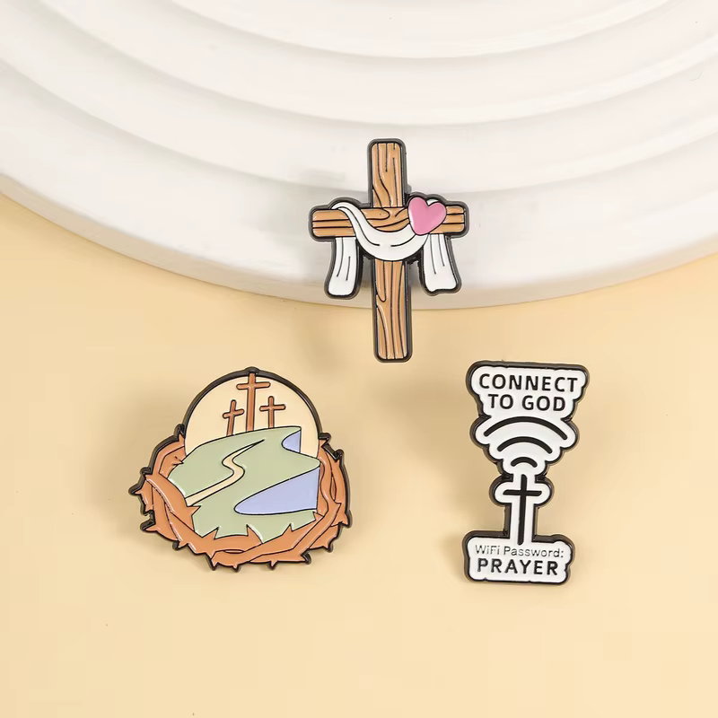 Broches émaillées Croix Catholique Jésus Vierge Marie de Guadalupe Religieuses Chrétiennes