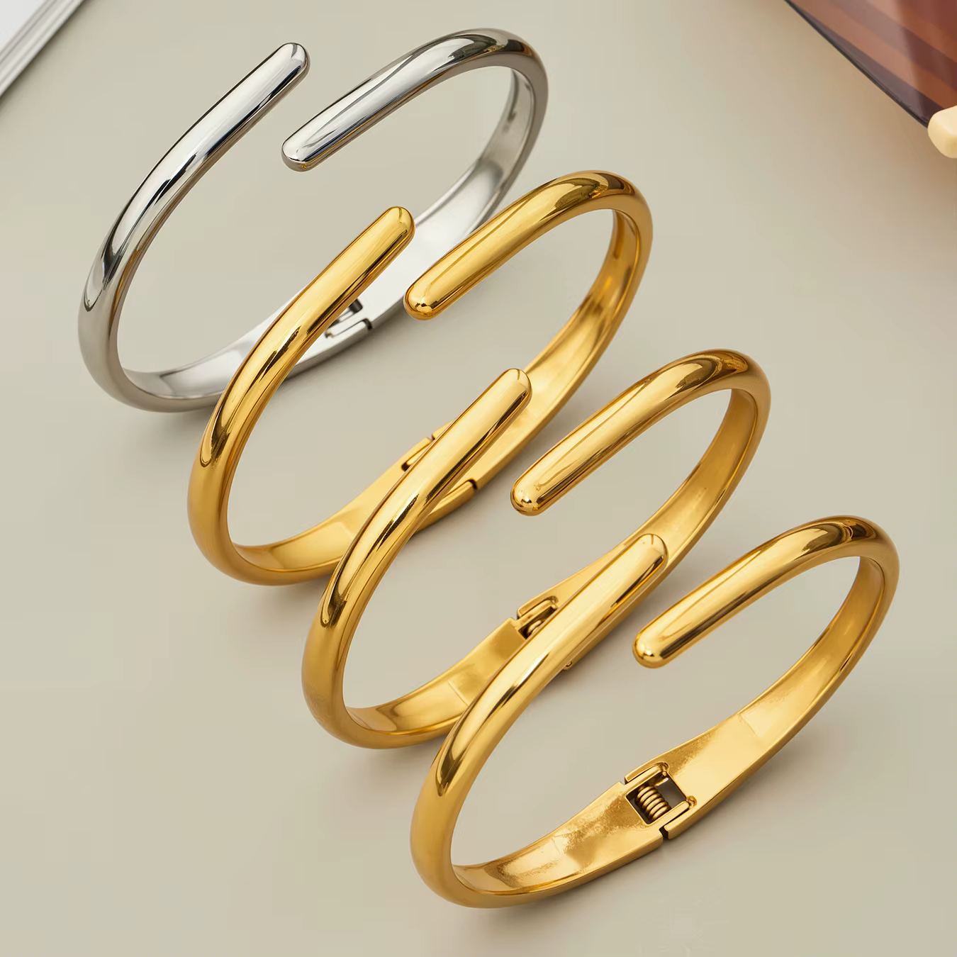 Bracelet en acier inoxydable 316L plaqué or 18 carats pour femmes