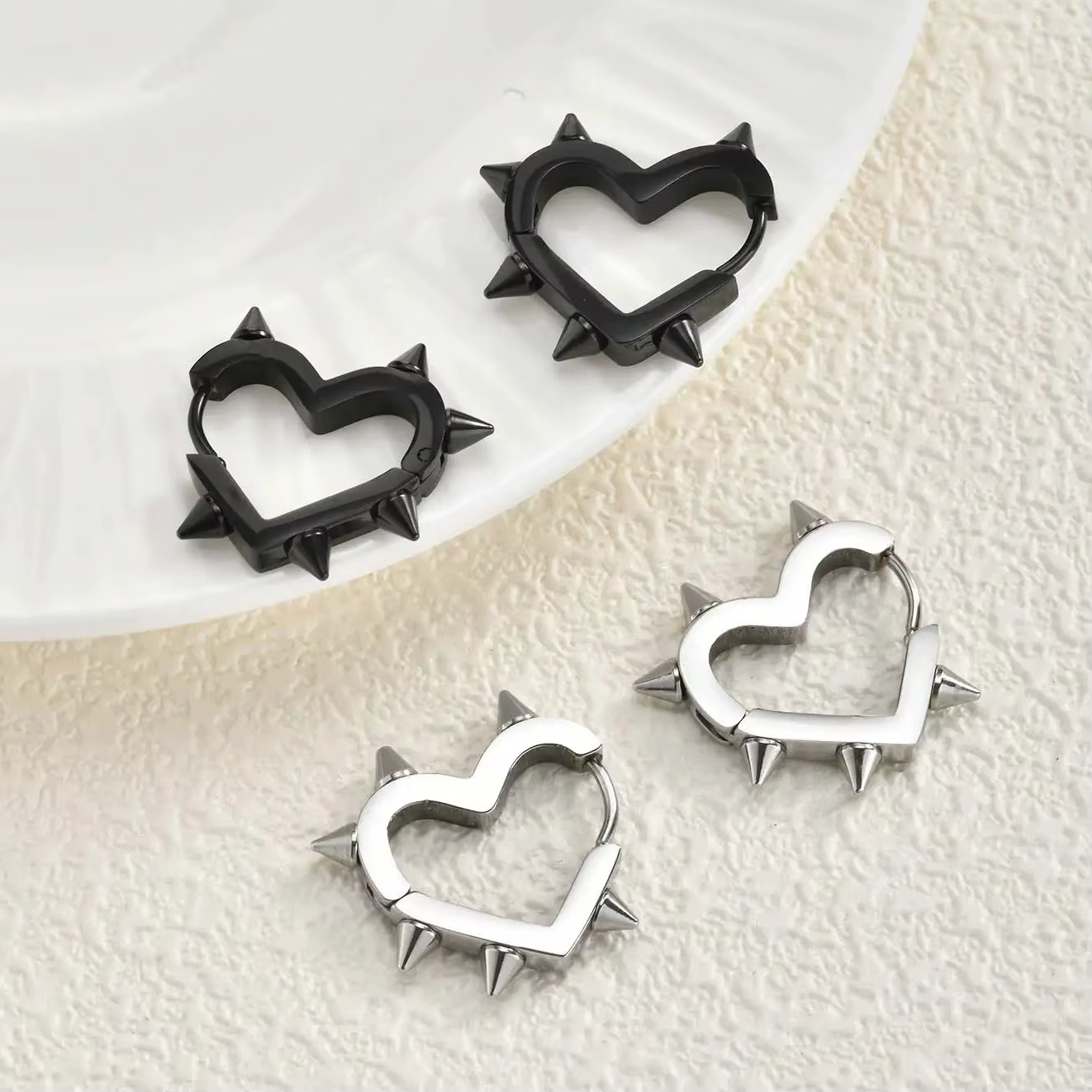 Boucles d'oreilles gothiques créatives Punk en forme de cœur