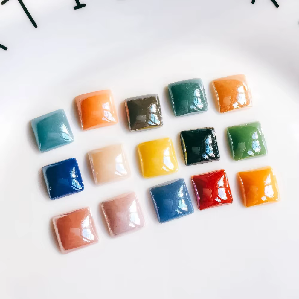 Couleurs mélangées céramique porcelaine carré verre Cabochons 10mm camée dos plat Cabochon fournitures pour la recherche de bijoux 40 pièces