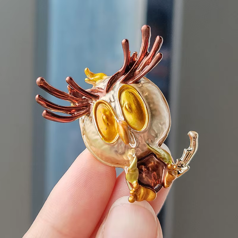 Broches d'oiseau de théâtre en émail pour femmes
