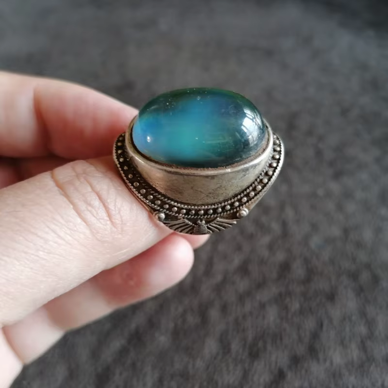 Bague Statement Cabochon Bleu-Vert Style Argent Tibétain Vintage avec Cadre Perlé Tribal Ovale Bohème