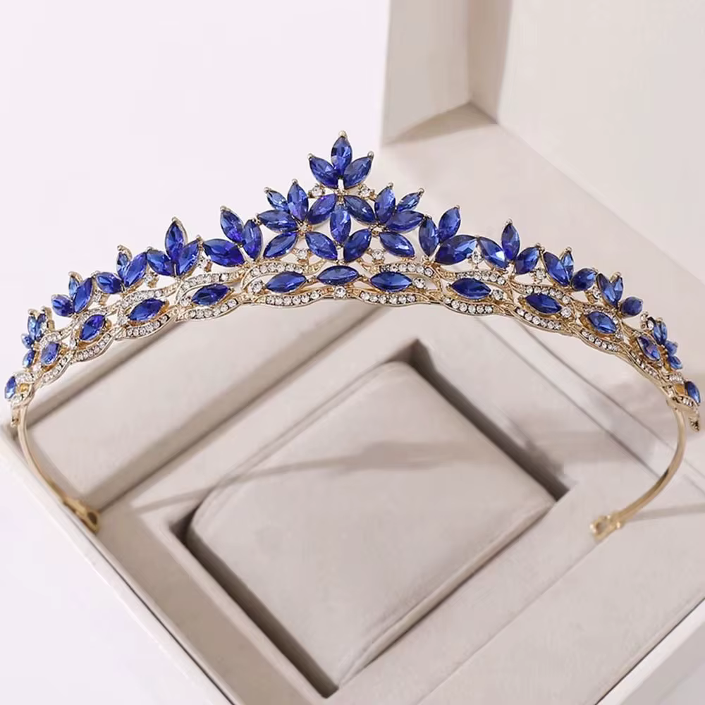 Couronne de cristal baroque étincelante