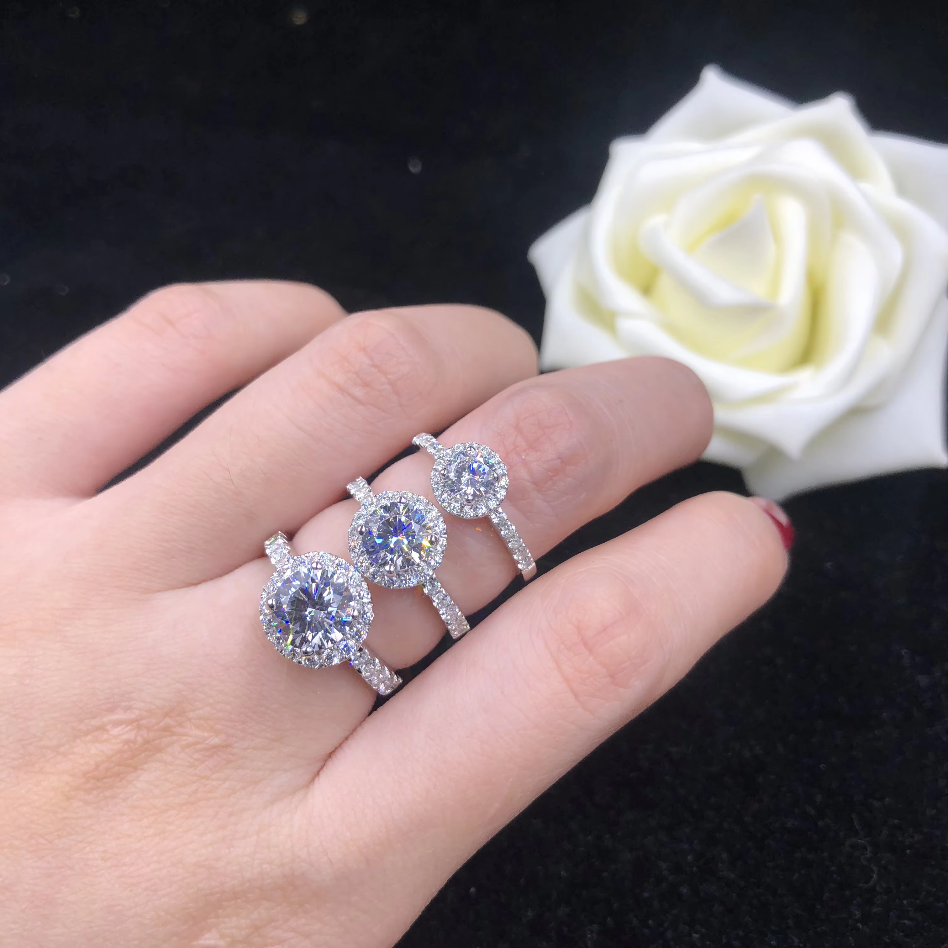 Bague en or blanc 14K AU585