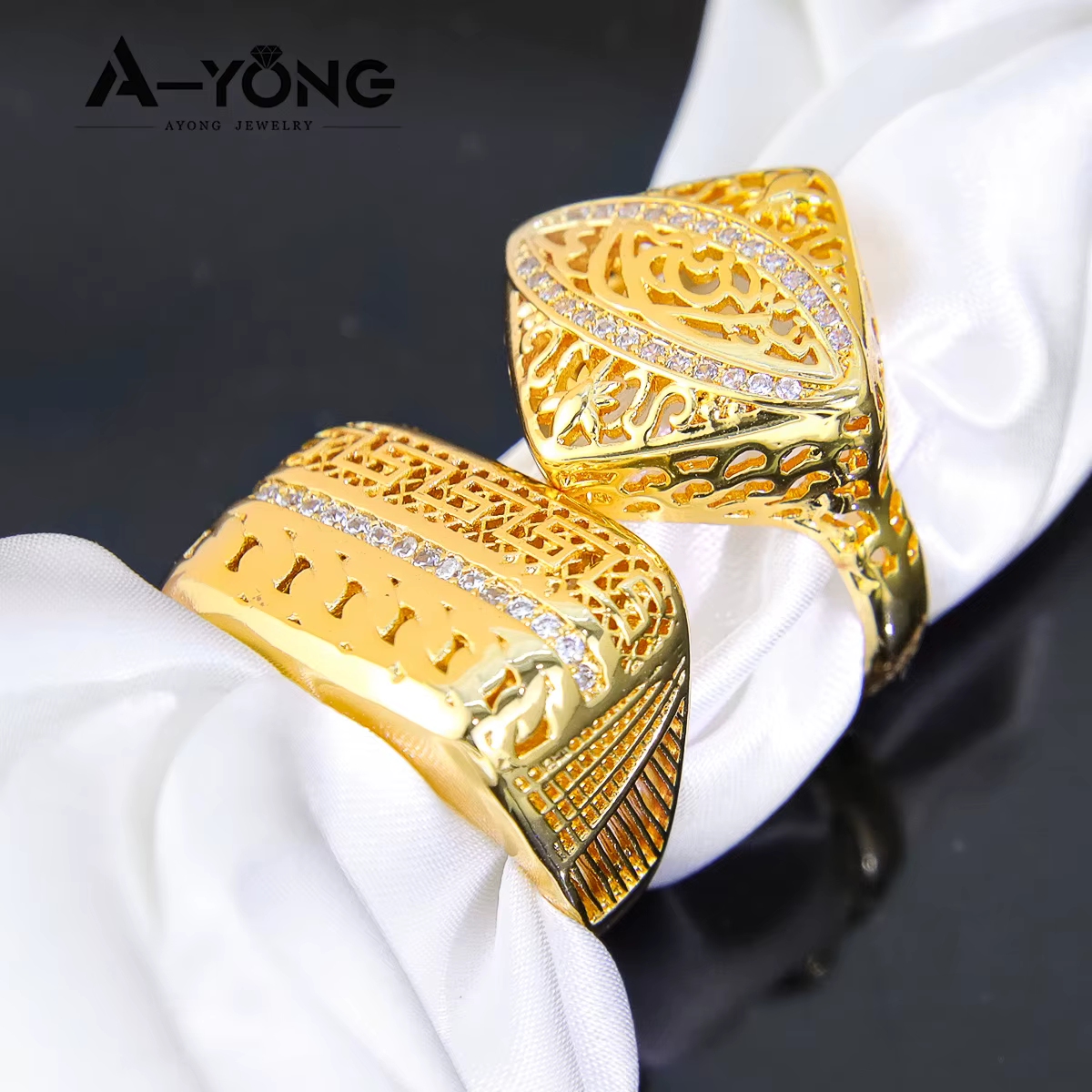 AYONG Dubai couleur or anneaux plaqué or 18 carats zircon cubique moyen-orient bague de luxe femmes hommes accessoires de Banquet de mariage