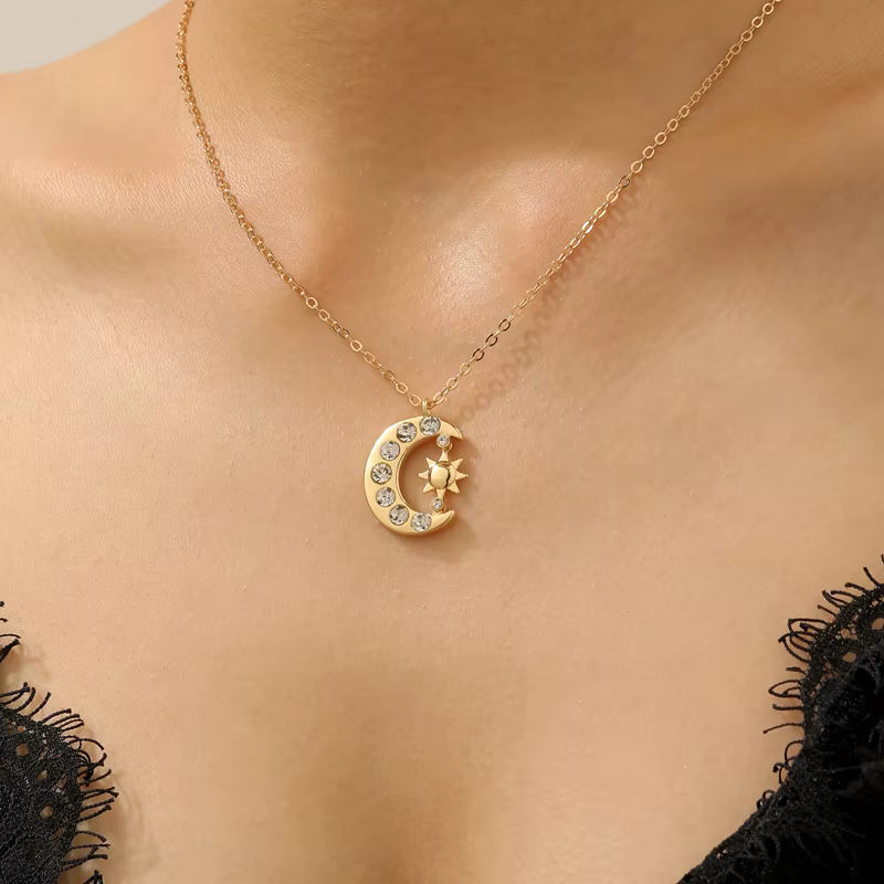 Collier de luxe en cuivre pour femmes