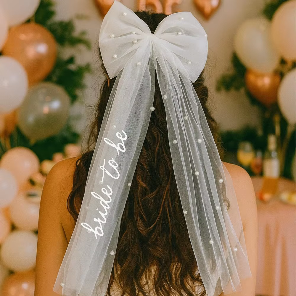 Voile de mariée avec nœud et perles