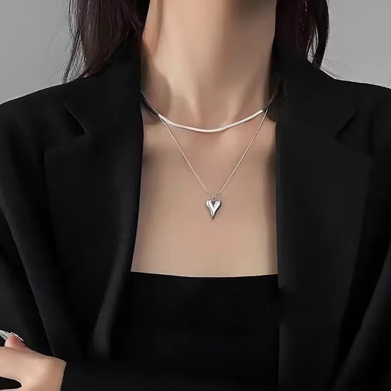 Collier pendentif coeur d'amour à double couche pour femme