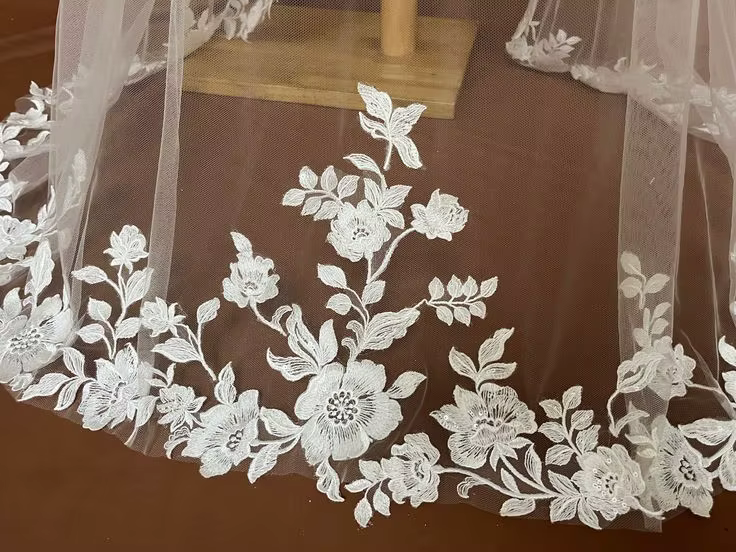 Voiles de mariée en dentelle