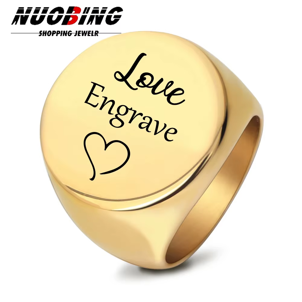 Bague chevalière personnalisée avec nom gravé