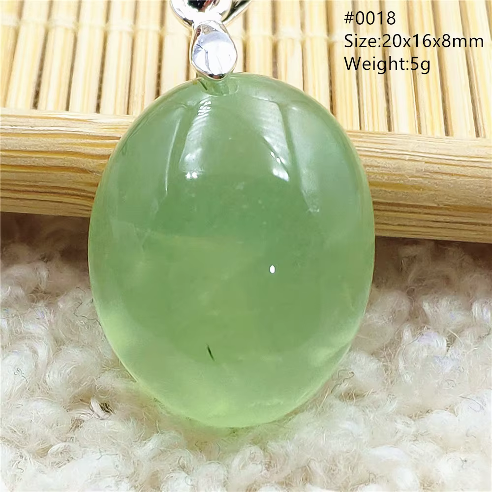 Collier pendentif goutte d'eau en cristal de préhnite vert naturel
