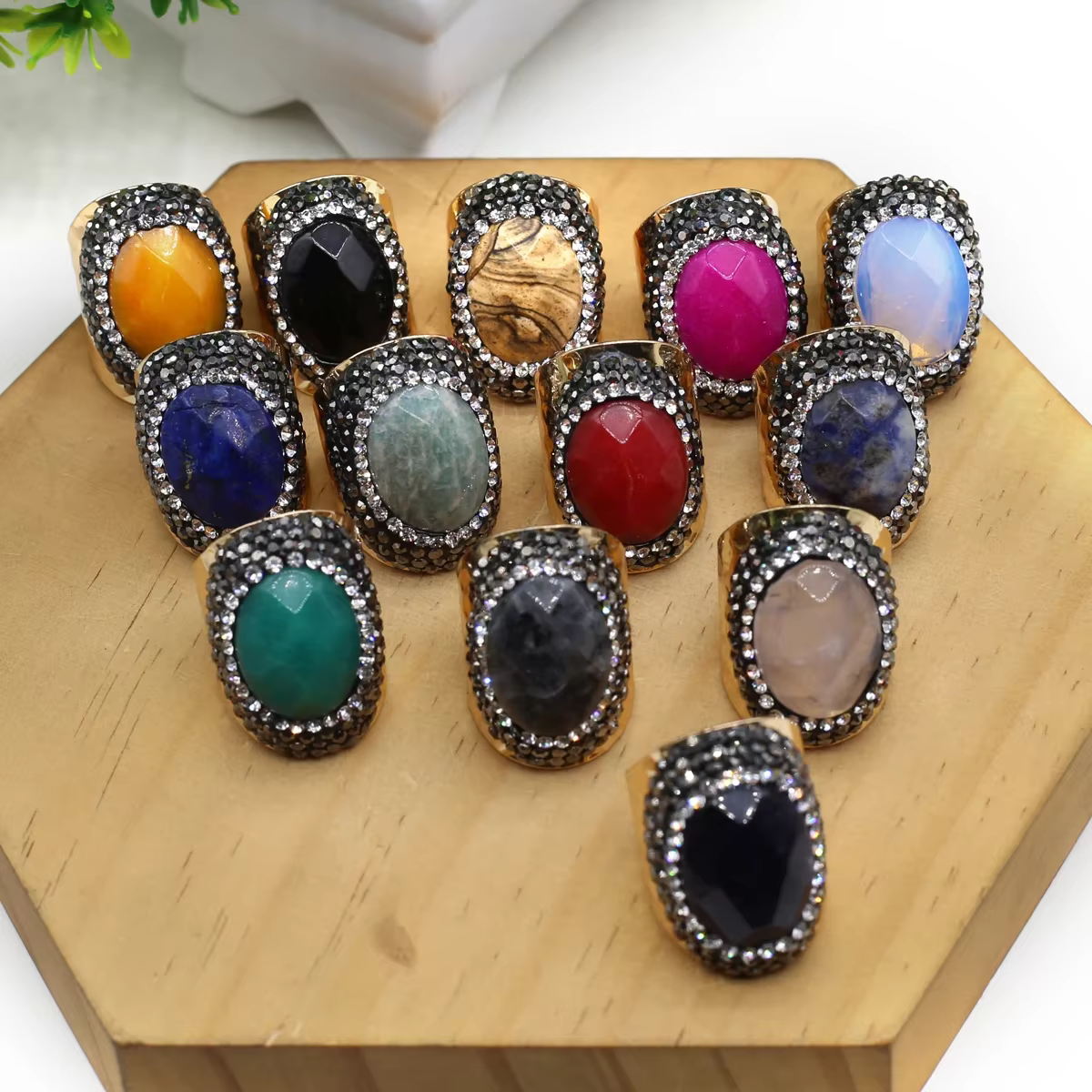 Bague en pierre naturelle pour femmes