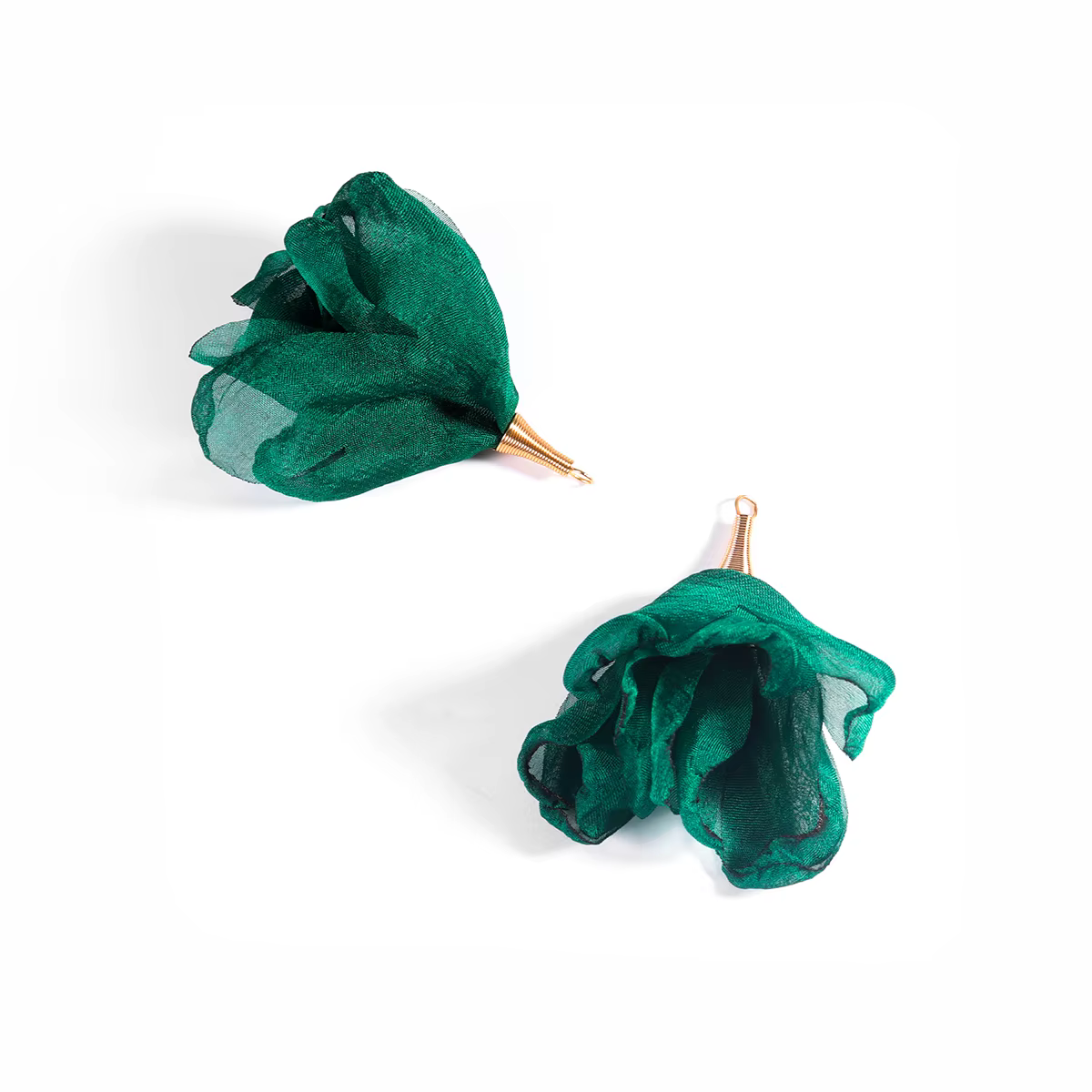Boucles d'oreilles en forme de fleur en maille