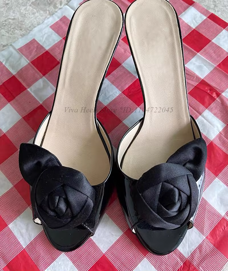 Vintage Rose décor Violet Satin pantoufles femmes 2025 été nouveau en noir/blanc talons hauts confortable en cuir souple Mules Design chaussures
