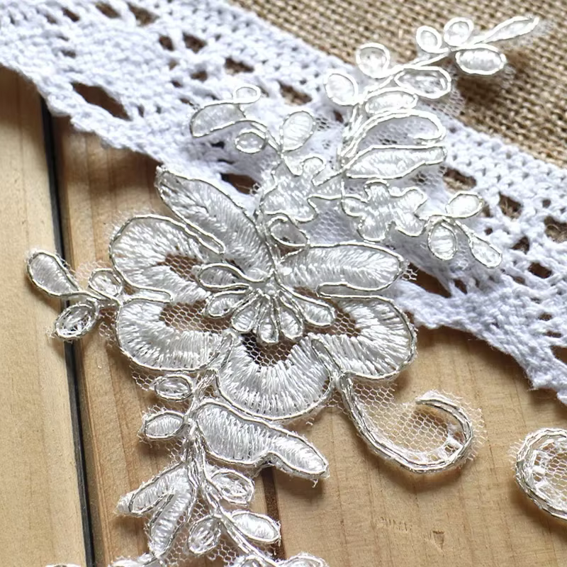 Ornements de tête de voile de mariage délicats