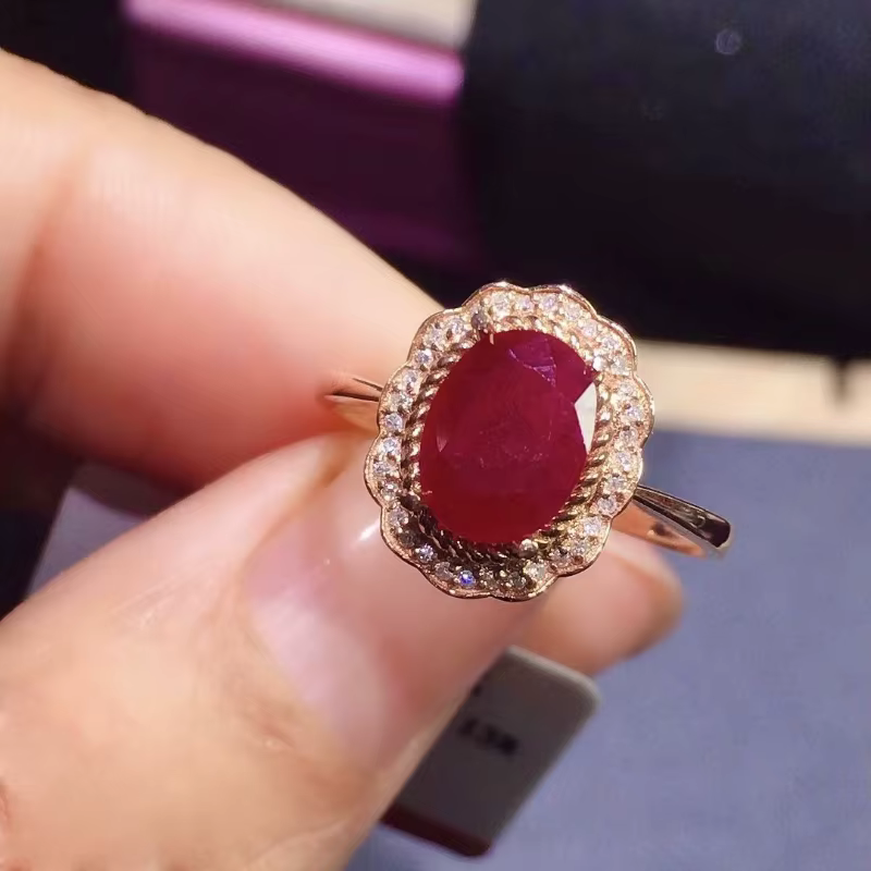 Bagues de fleurs de gemme rouge foncé incrustées pour femmes