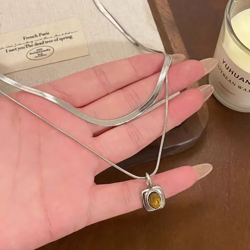 Collier en pierre d'oeil de tigre naturel pour hommes et femmes