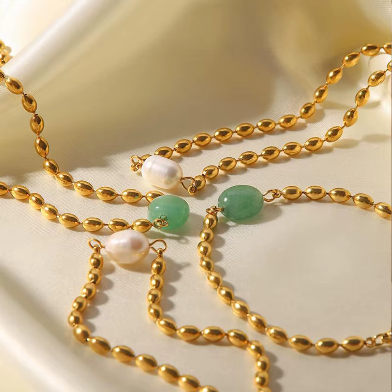 Collier Vintage sur chaîne de cou