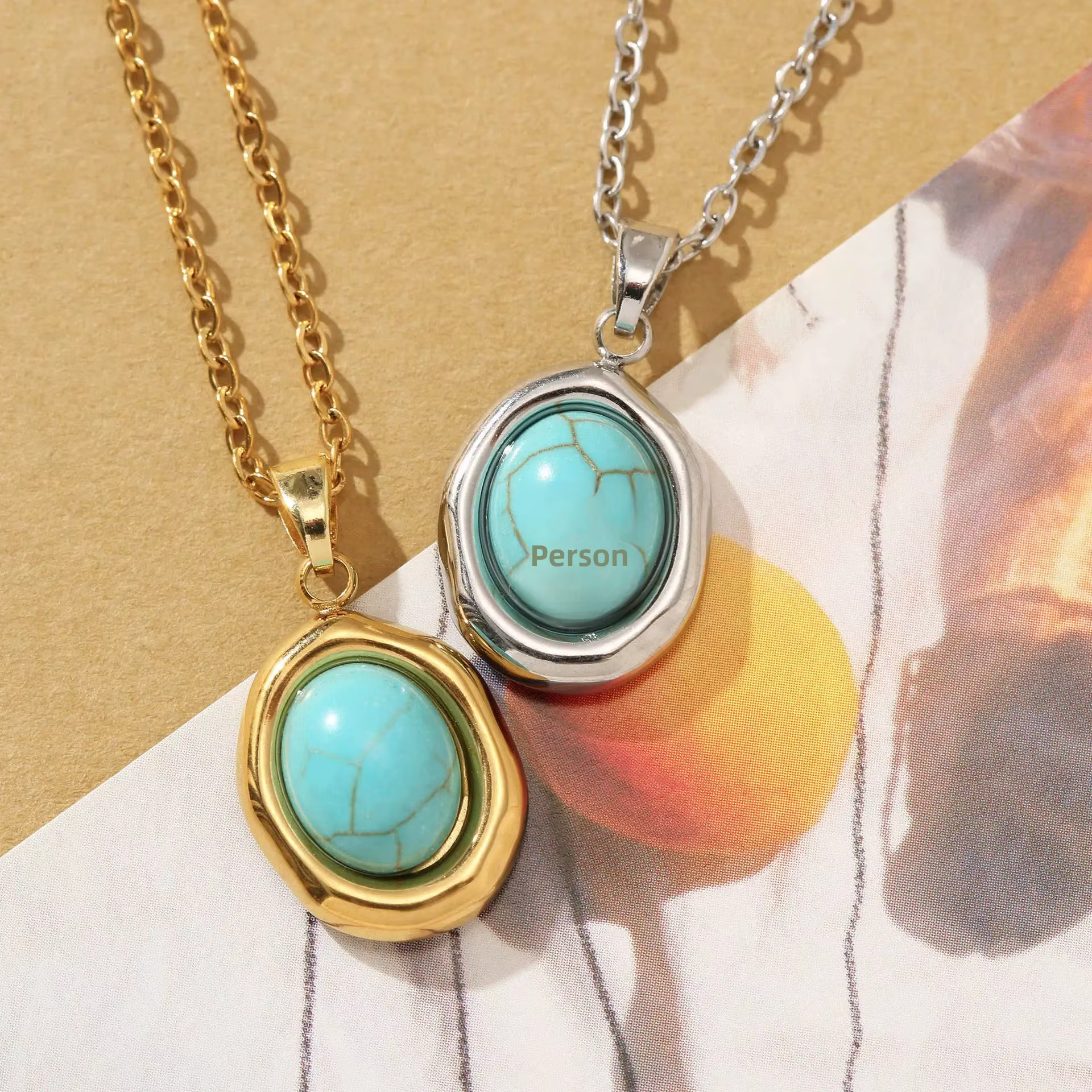Collier pendentif Turquoise coloré or et argent à la mode
