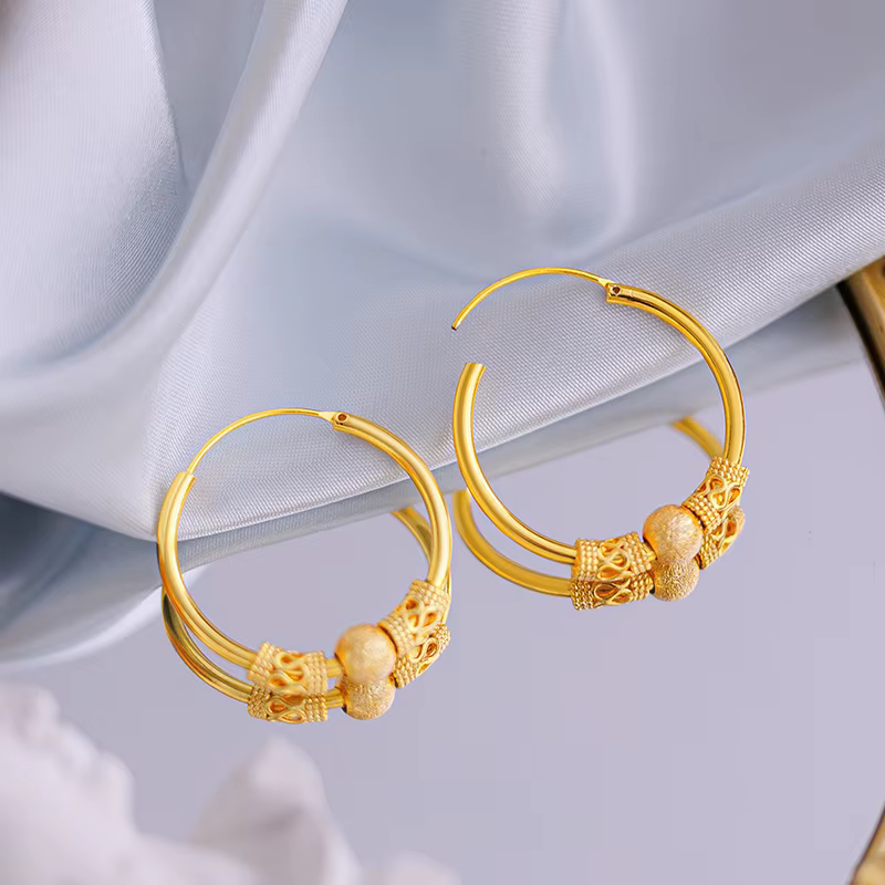 Boucles d'oreilles en or jaune 18 carats pour femmes