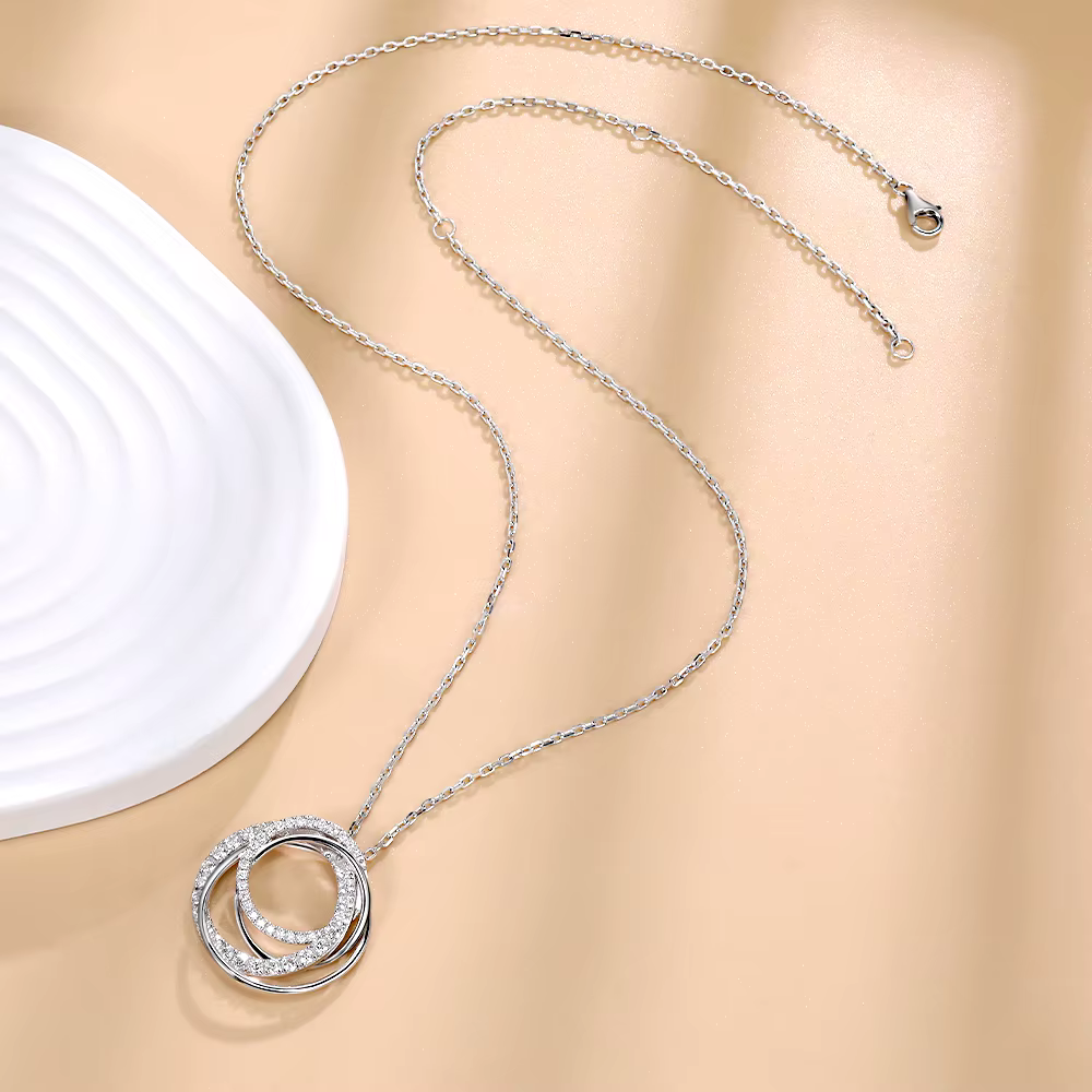 M-JAJA Moissanite quatre cercles pendentif collier pour femmes plaqué or S925 en argent Sterling Multi cerceau
