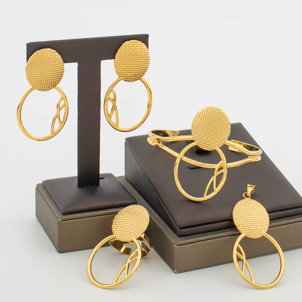 Boucles d'Oreilles de Luxe avec Bague