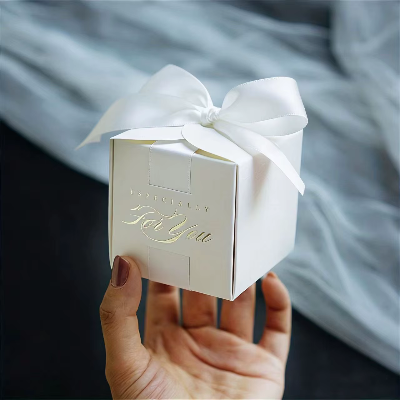 Boîtes cadeaux pour mariage avec ruban