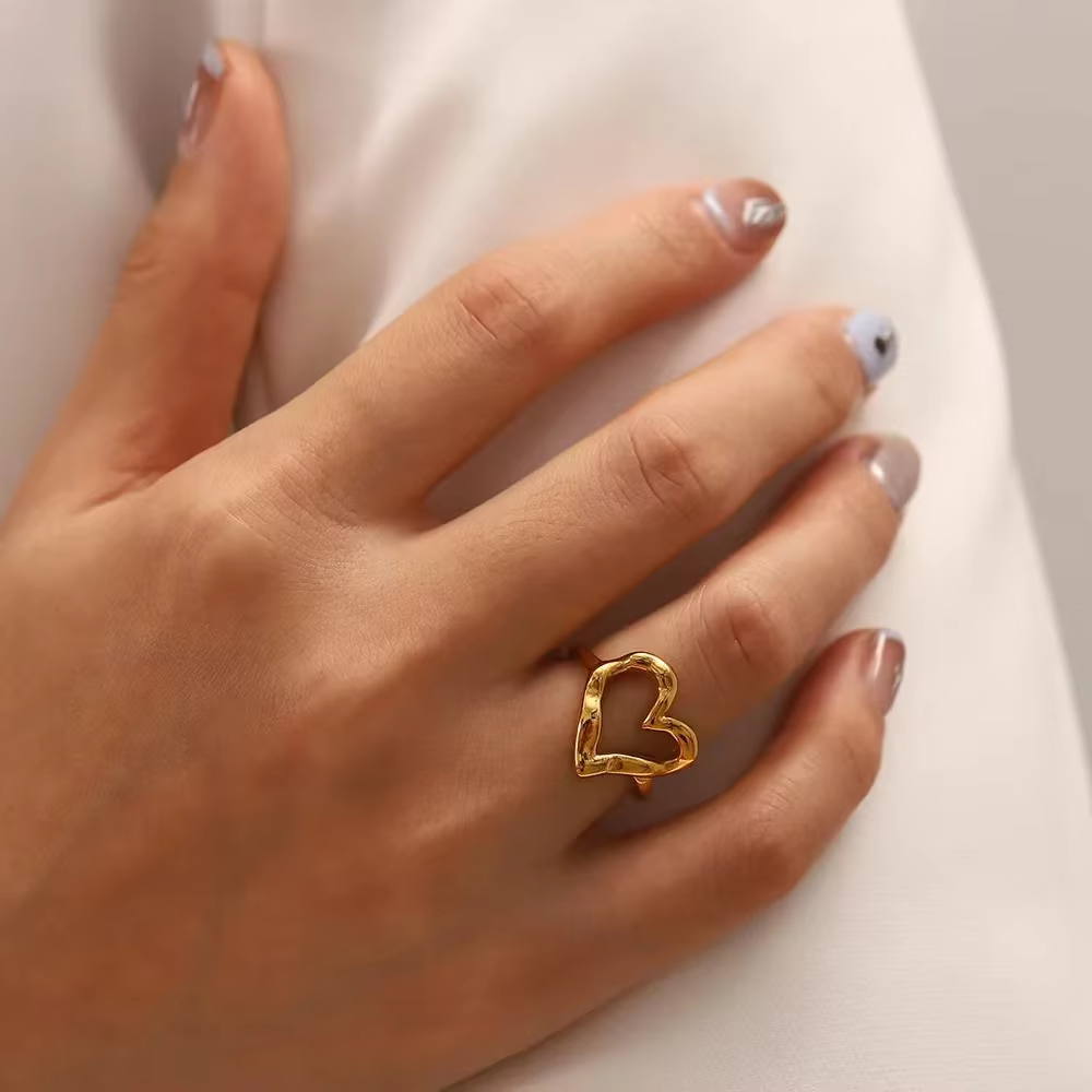 Bague Cœur Plaqué Or 18K en Acier Inoxydable Étanche