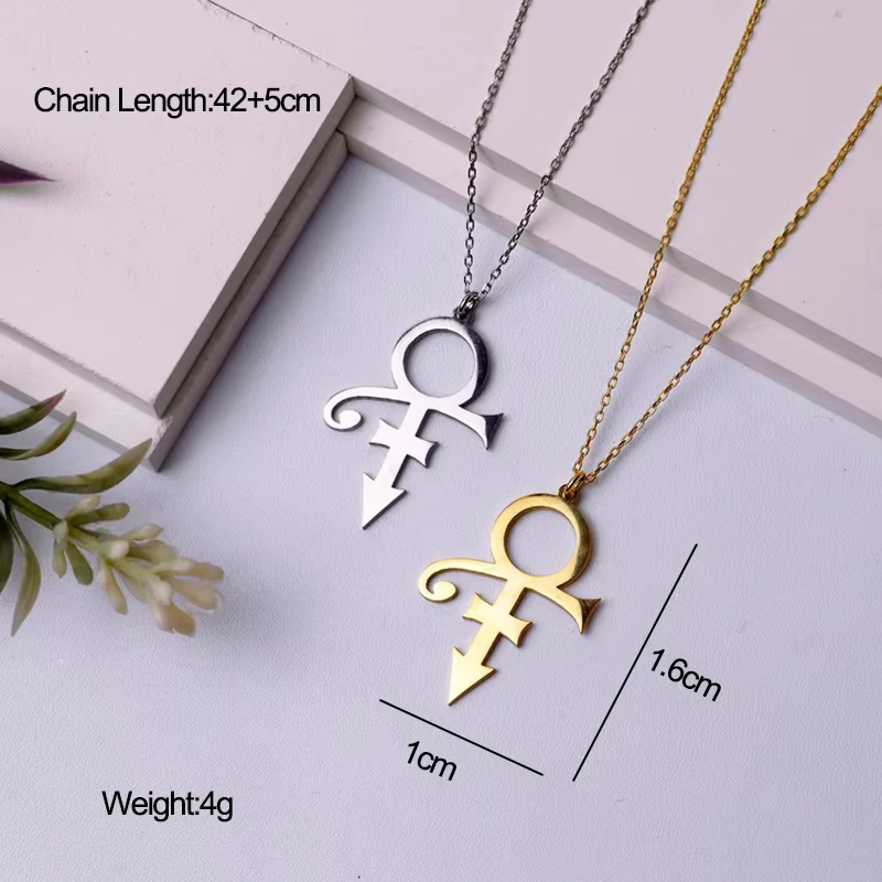 Nouveau Collier Symbole Prince 2026 en Acier Inoxydable Couleur Argent