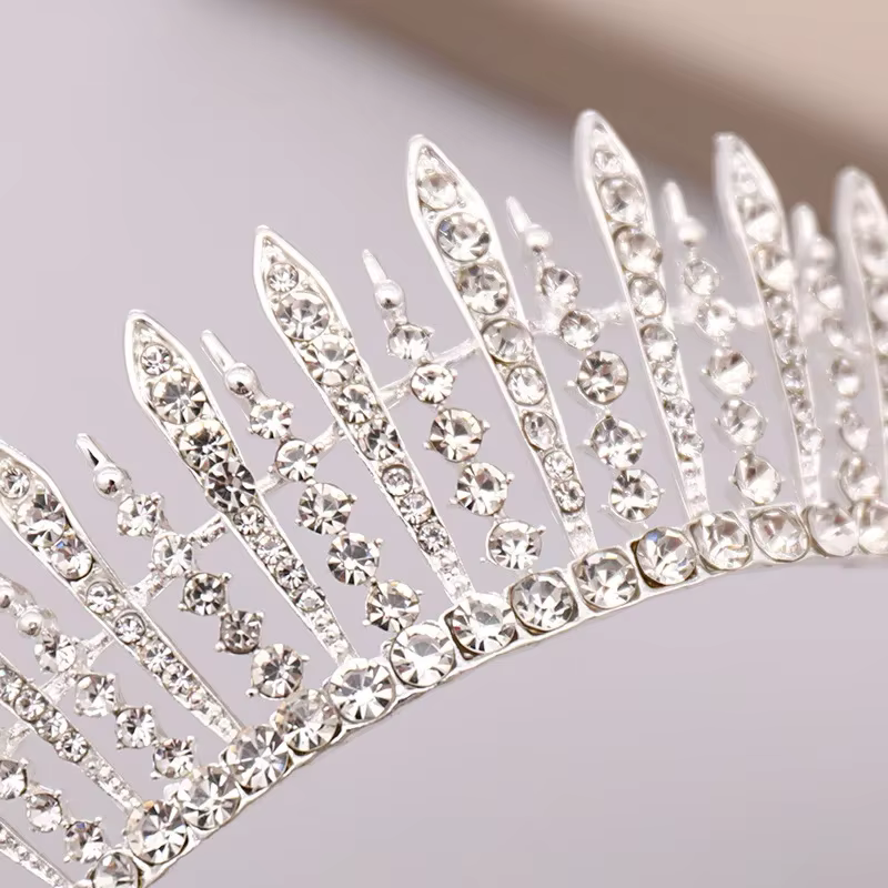 Nouvelle Couronne de Mariée en Cristal