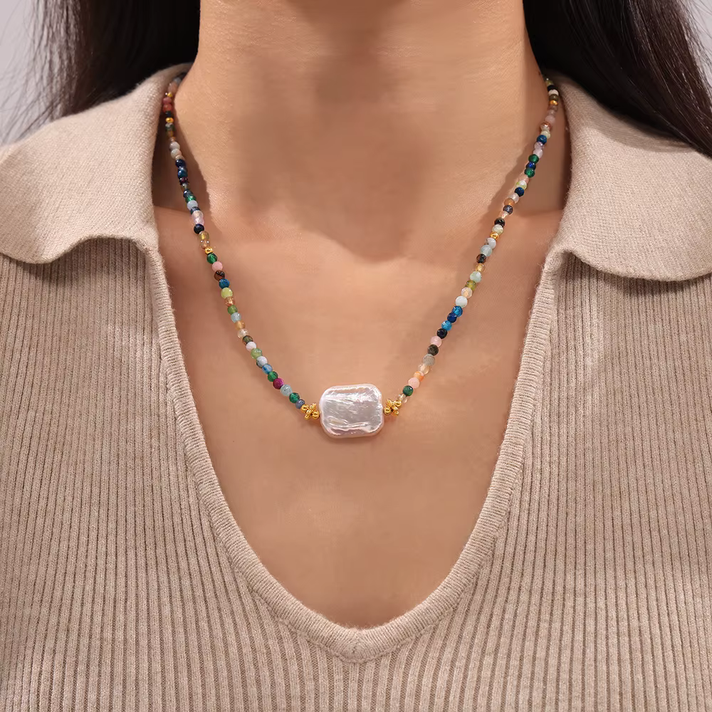 Collier de Charbon Naturel Baroque pour Femme