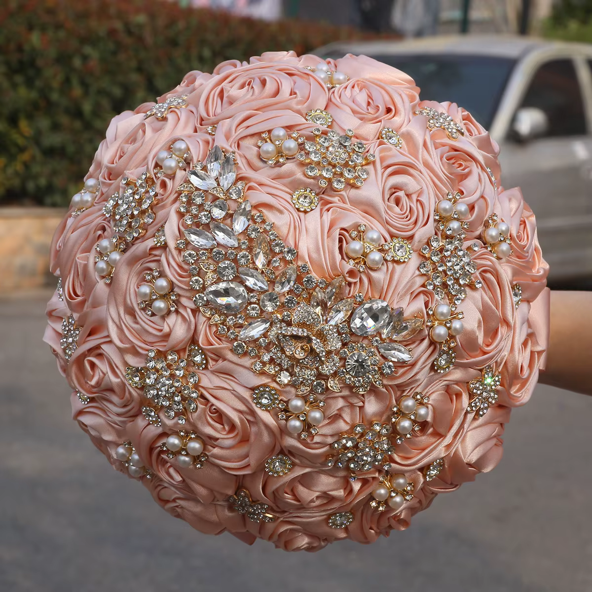 Bouquet de Mariage en Bois de Rose avec Strass Scintillants pour la Mariée