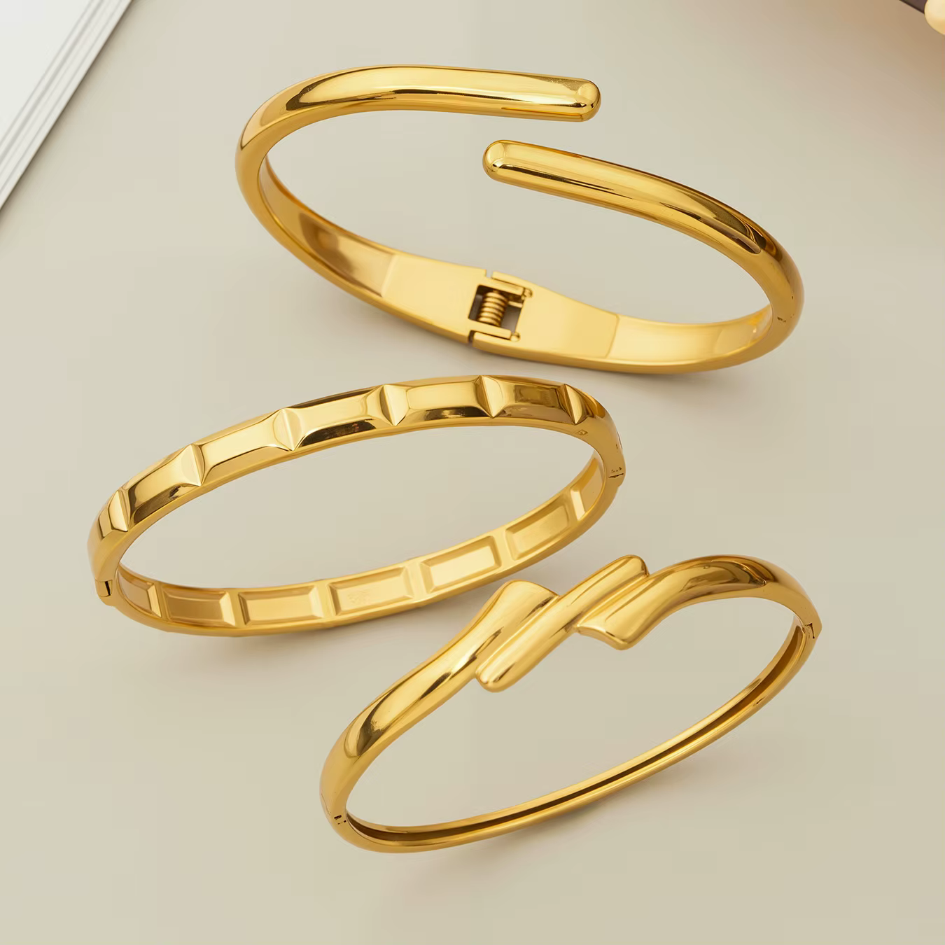 Bracelet en acier inoxydable 316L plaqué or 18 carats pour femmes