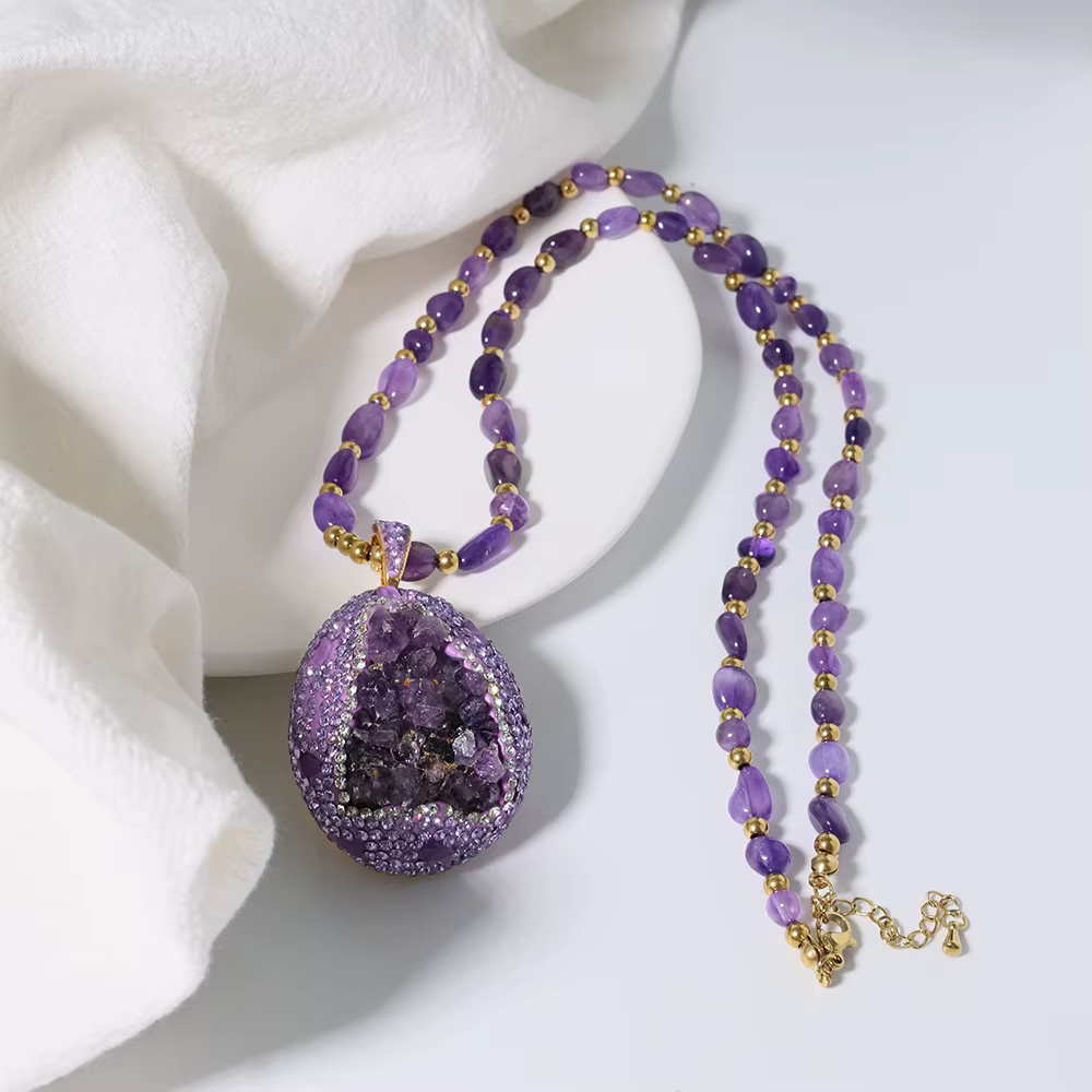 Collier pendentif incrusté naturel pour femme