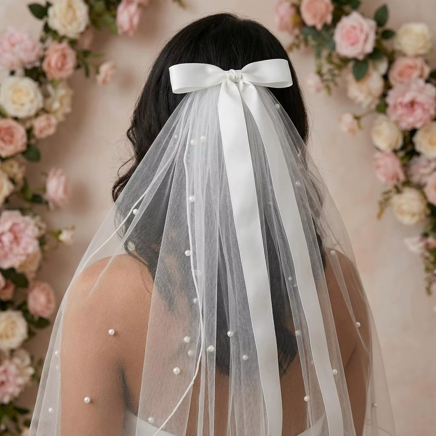 Voile de mariée blanc avec nœud