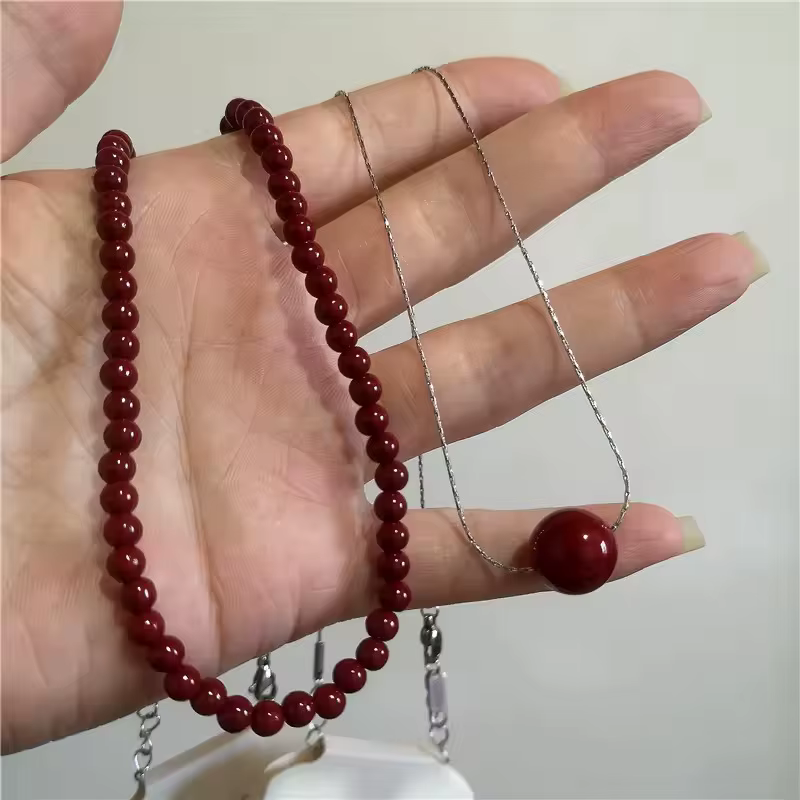 2025 Kpop à la mode perles rouges colliers ras du cou pour les femmes fleur pull chaîne collier esthétique automne hiver bijoux accessoires