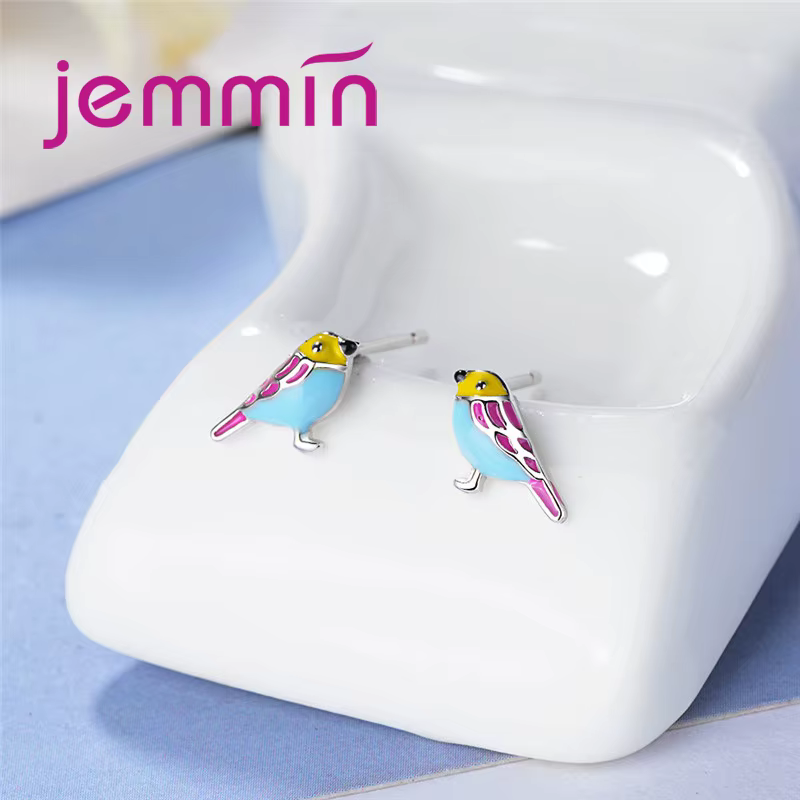 Nouveauté coloré oiseau conception femmes petites boucles d'oreilles à vendre mode 925 en argent Sterling Mini Style bijoux