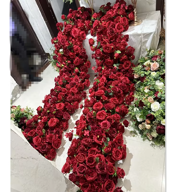 Décoration d'allée de mariage rouge Rose de luxe