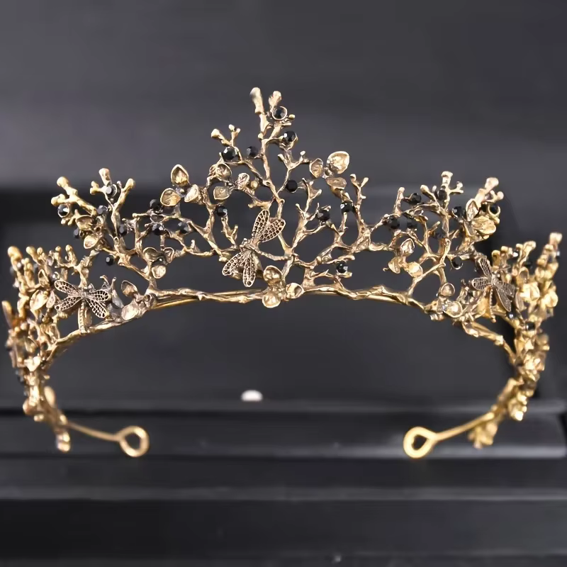 Couronne baroque vintage en cristal biscuits