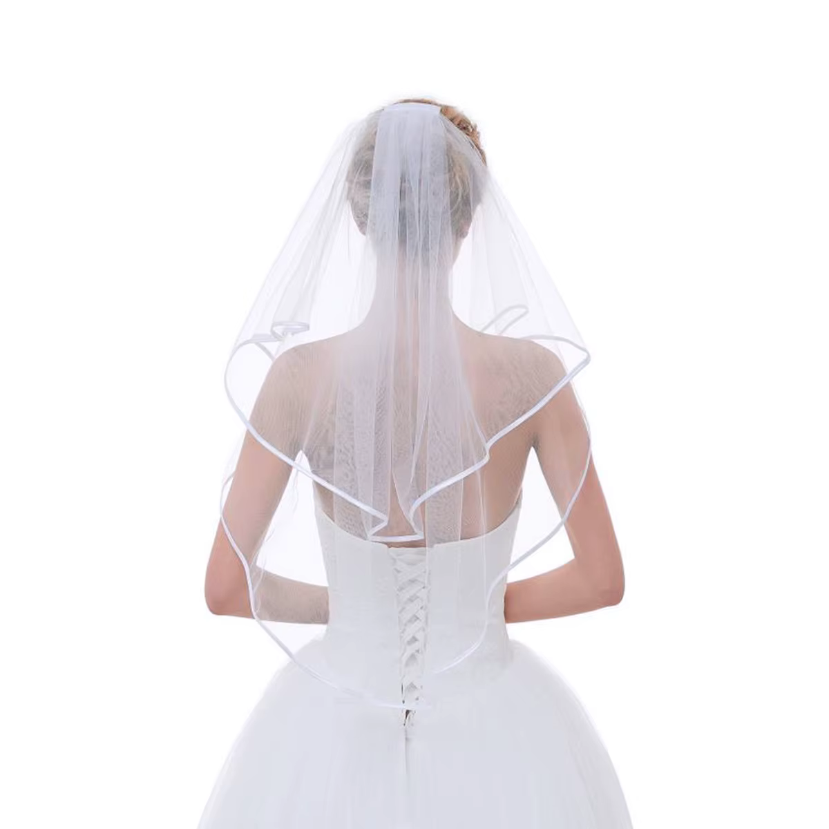 Voile de mariée gothique à bord de ruban pour femmes