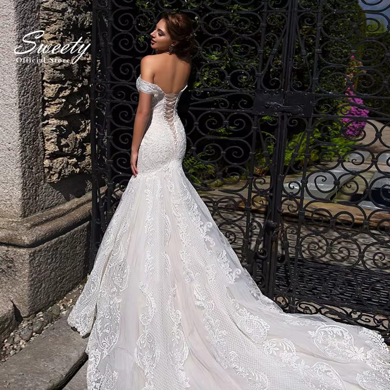 Robe de Mariée Sirène Élégante en Dentelle Brodée sur Filet