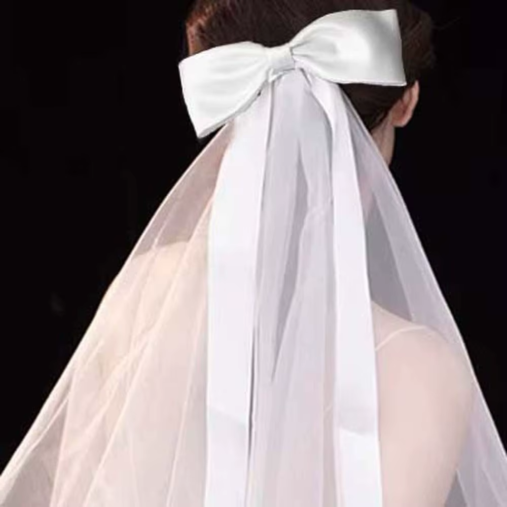 Beau châle Long en Satin avec nœud