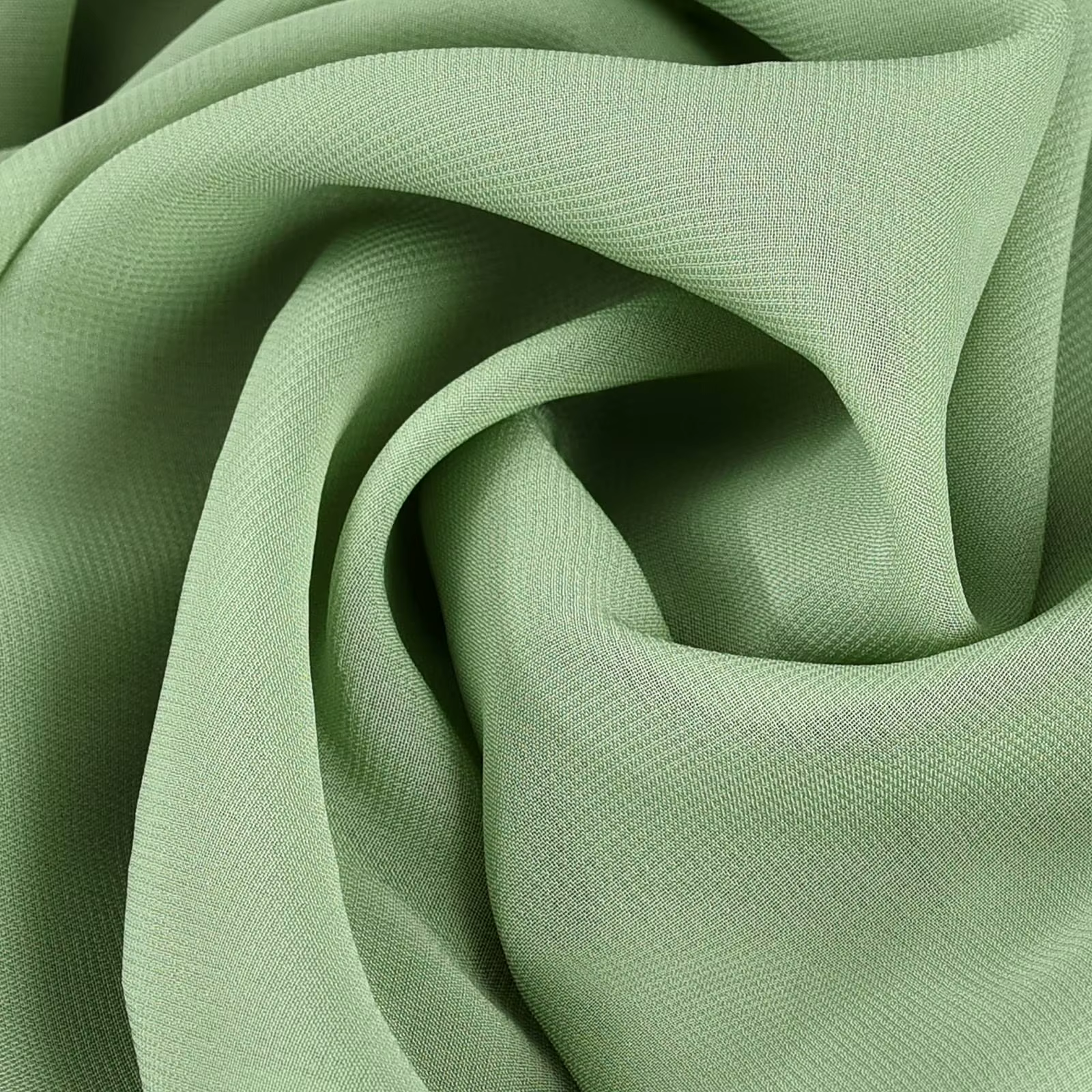 Chemin de Table en mousseline de soie vert sauge